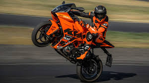 10 Bulletproof Sport Bikes Built to Last Decades